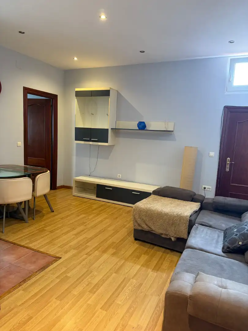 Sala de estar de Piso en venta en Gijón  con Trastero y Amueblado