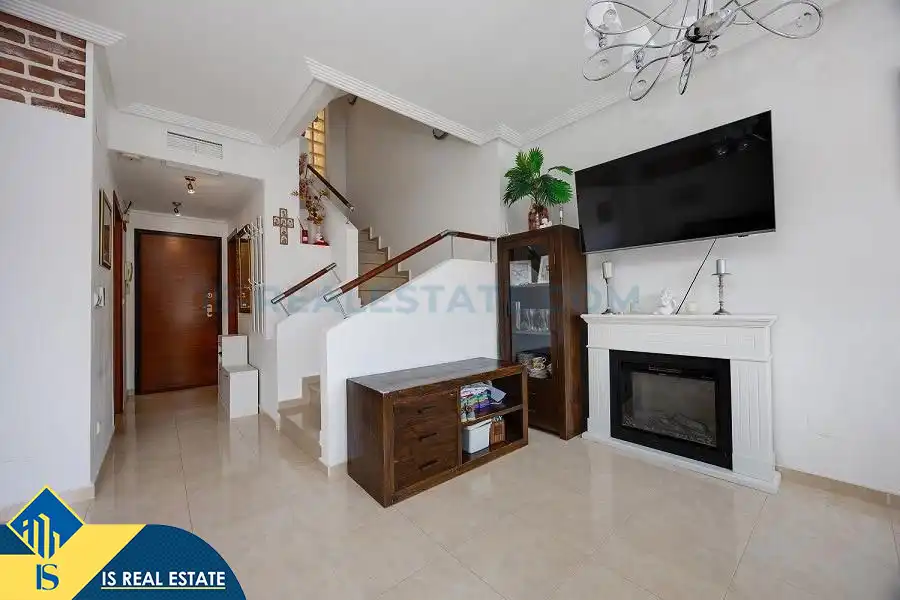 Bungalow con piscina en venta en Orihuela Costa, imagen 2