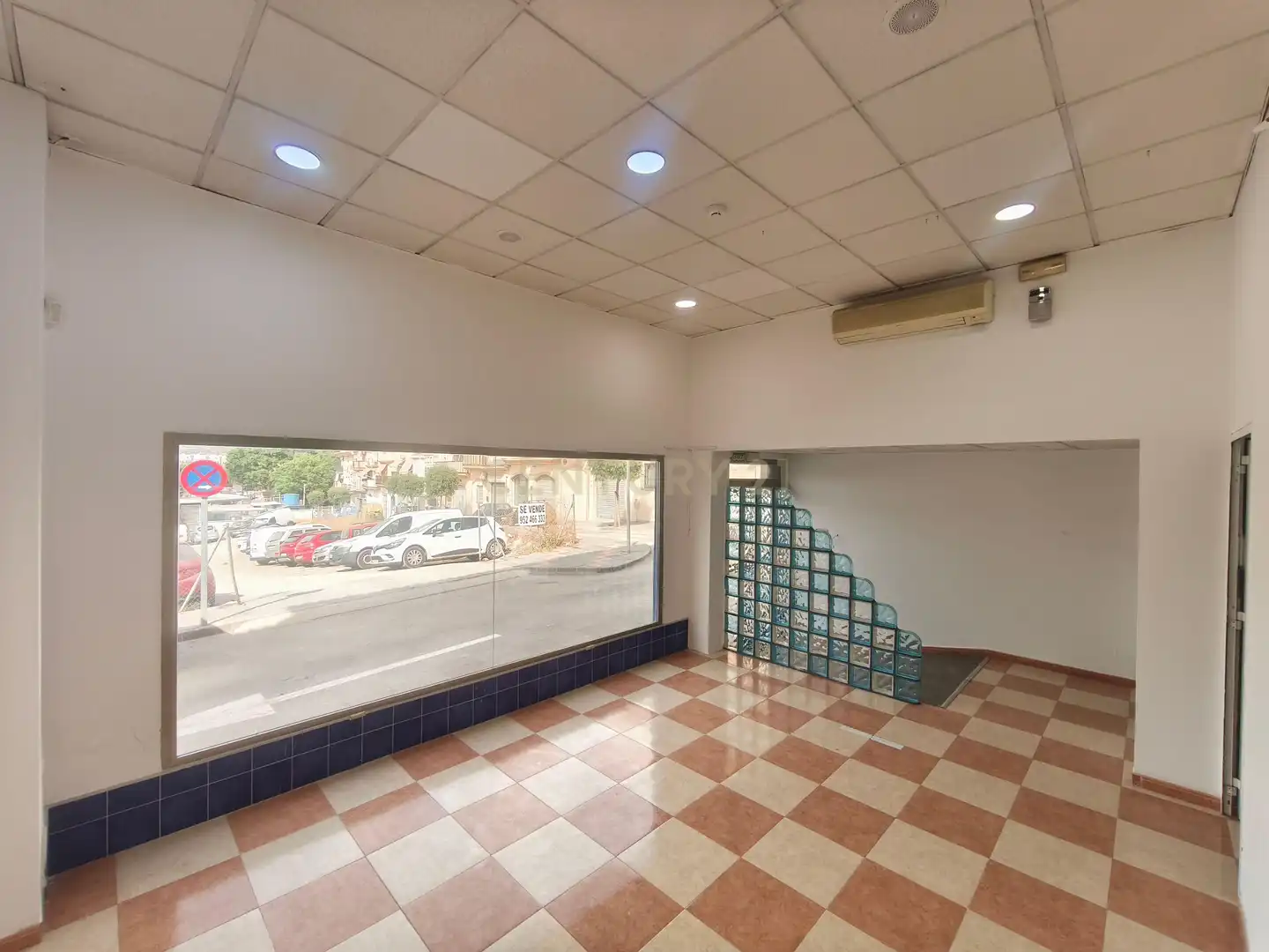 Commercial properties for sale in Mijas  with Air Conditioner and Alarm