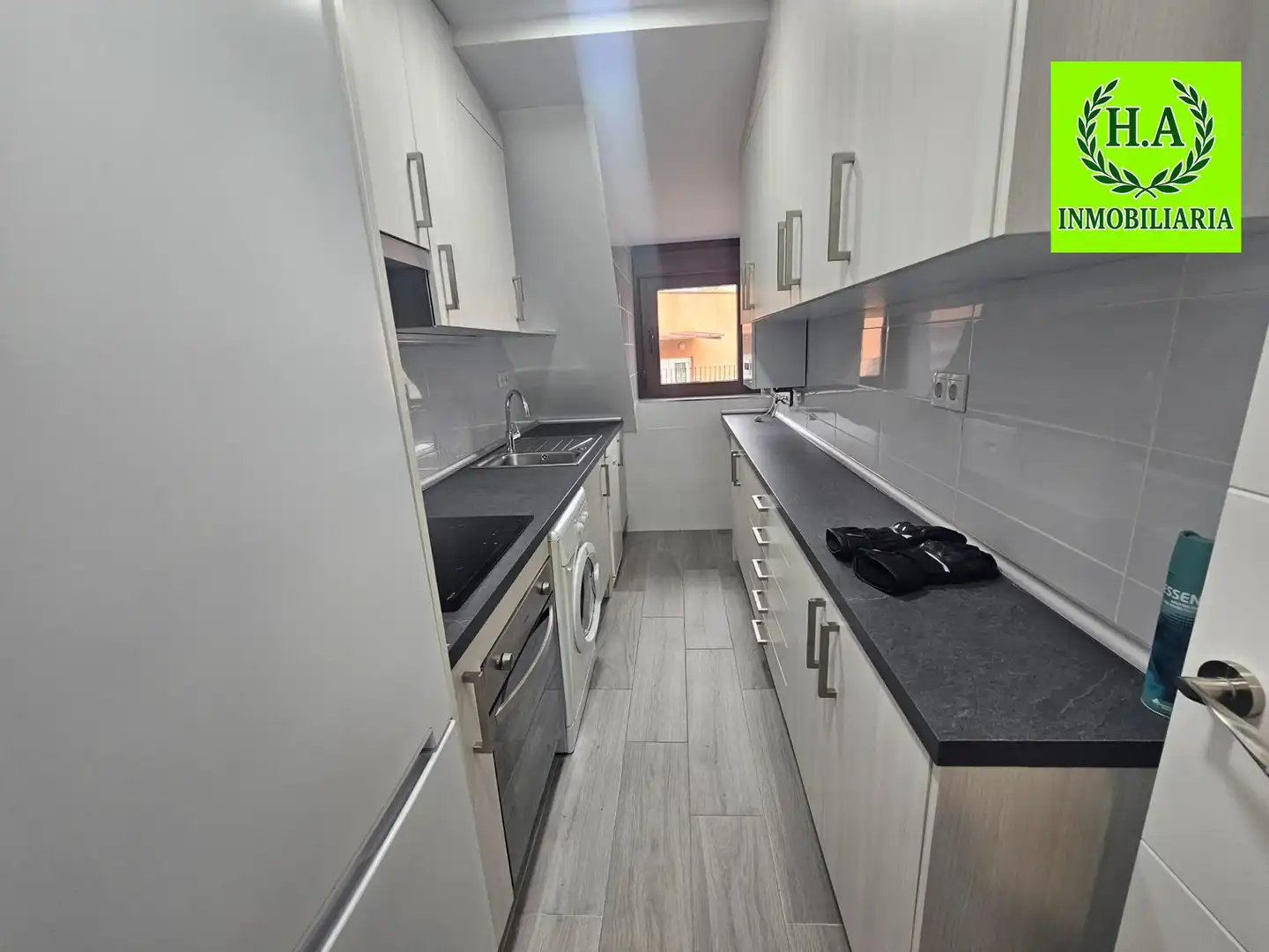 Cocina de Piso en venta en Pedrezuela con Calefacción