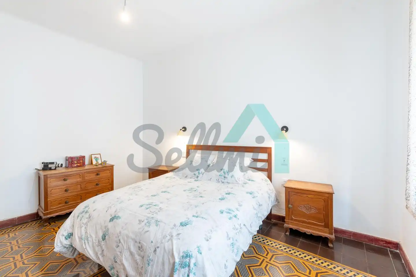 Bedroom of Flat for rent in Gijón   with Heating, Terrace and Furnished