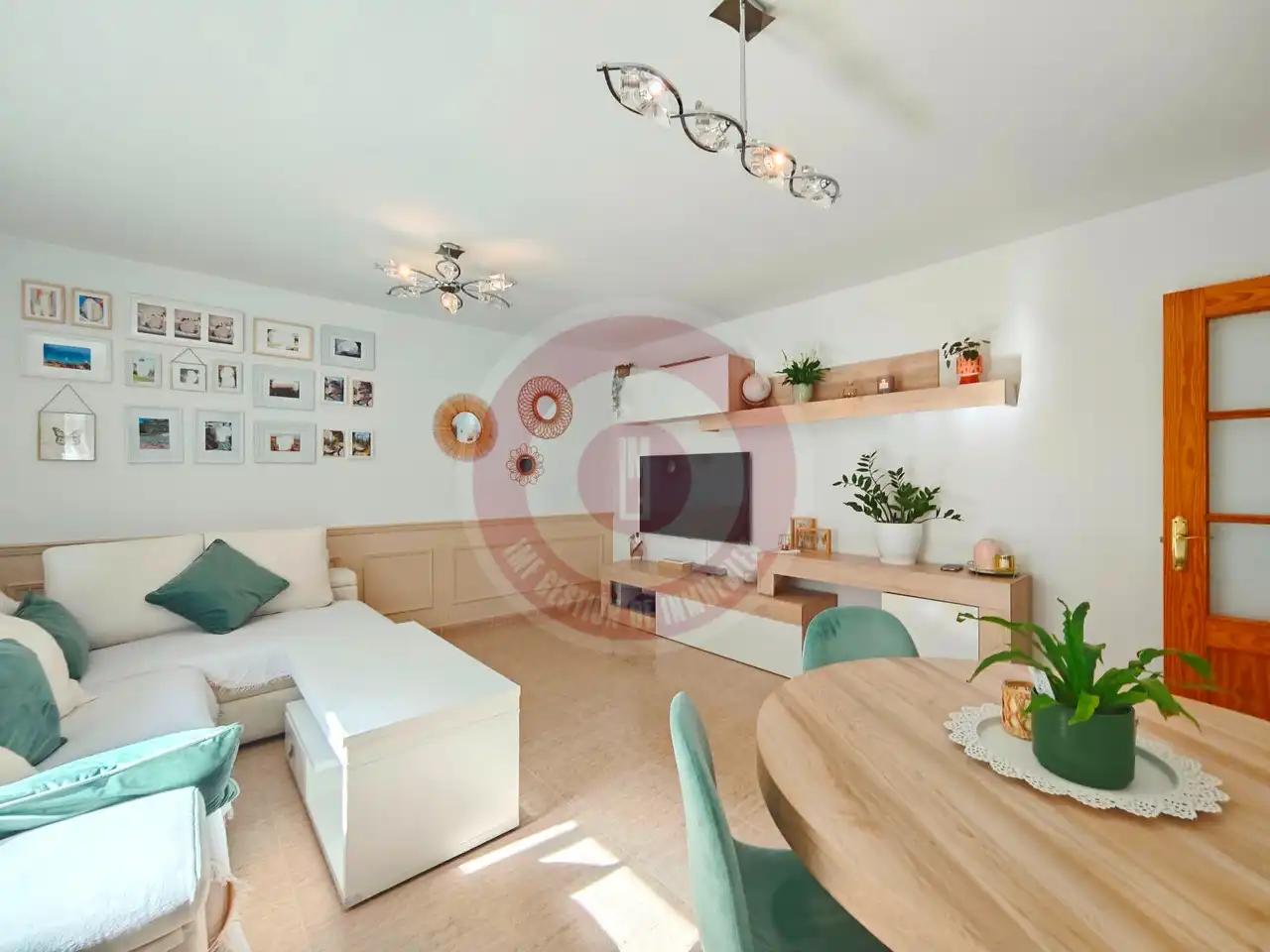 Sala de estar de Piso en venta en Vélez-Málaga con Aire acondicionado y Terraza