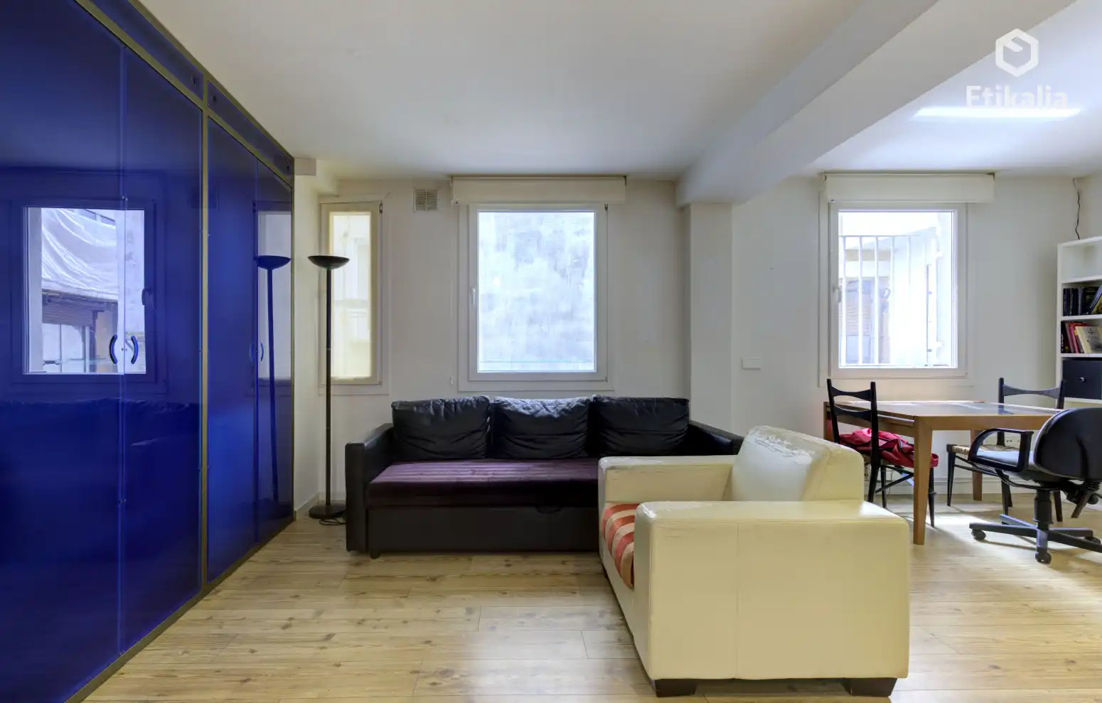 Sala de estar de Piso en venta en Vitoria - Gasteiz con Calefacción y Parquet