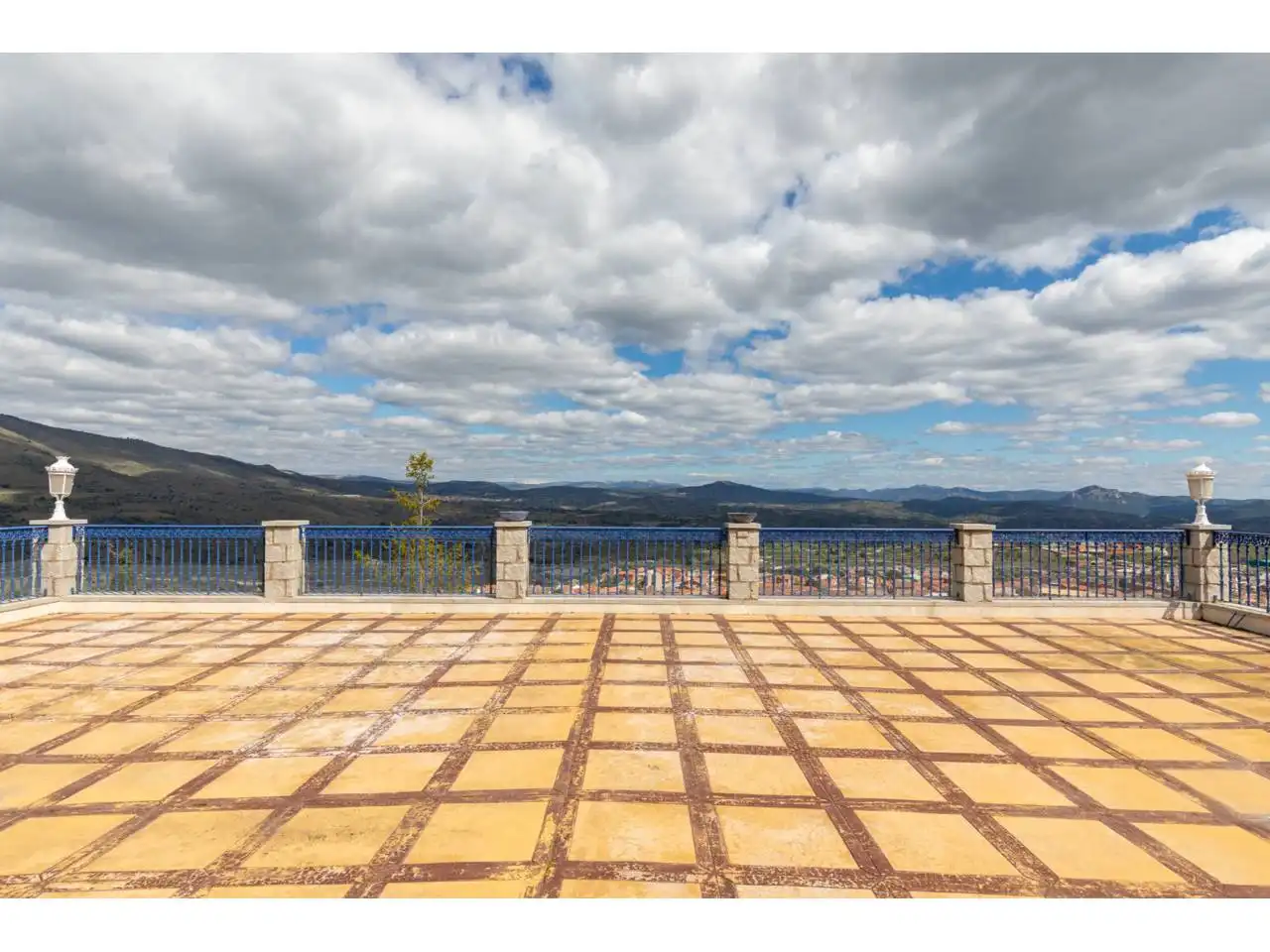 Terrasse von Haus oder Chalet zum Verkauf in El Tiemblo  mit Klimaanlage, Heizung und Privatgarten