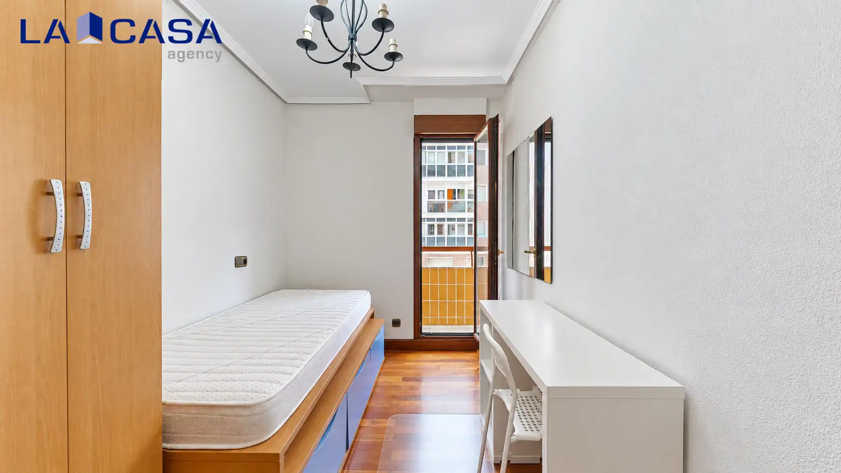 Habitación de Piso en venta en Erandio con Calefacción y Balcón