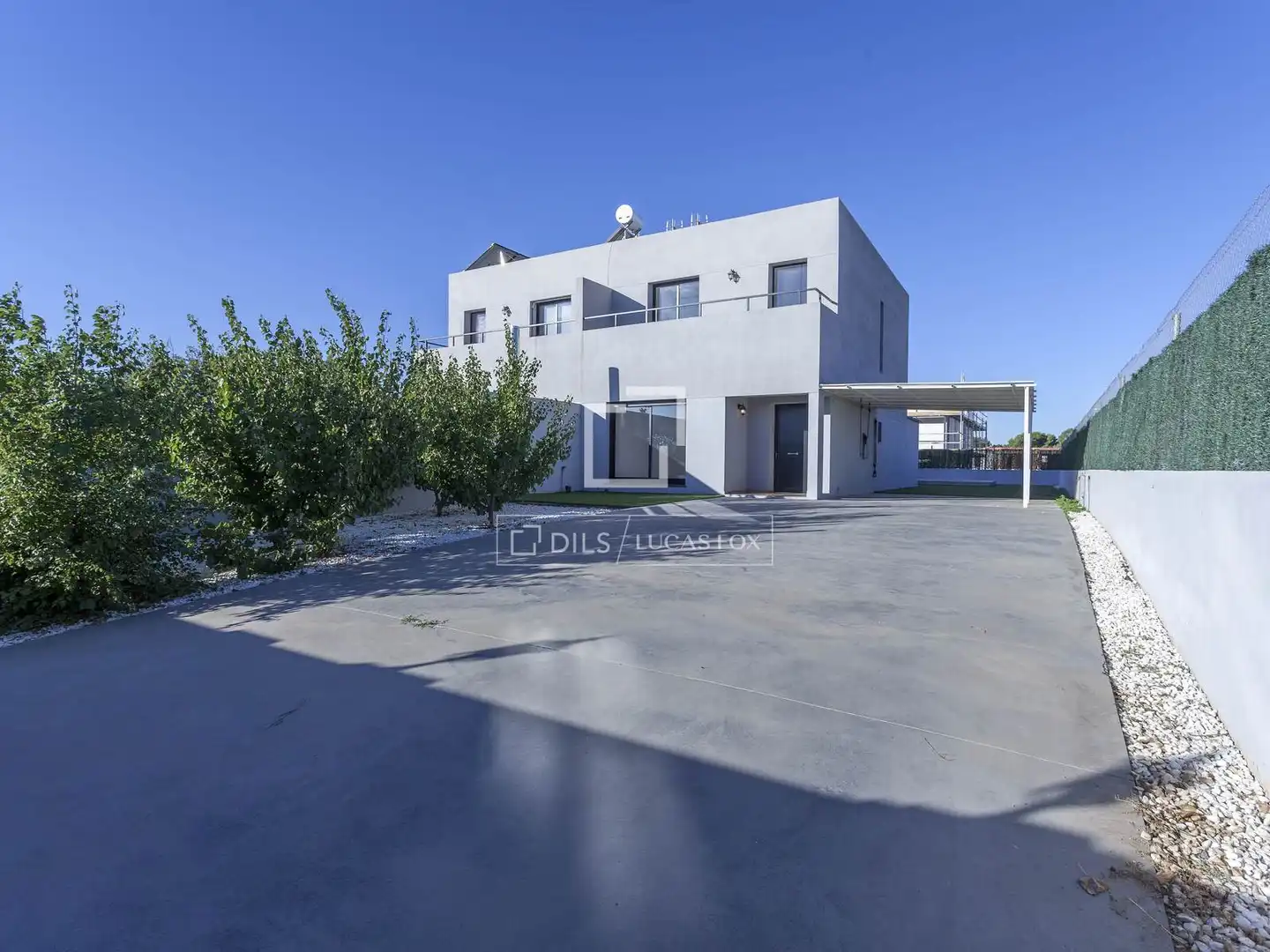 Vista exterior de Casa o chalet de alquiler en Godella con Aire acondicionado, Jardín privado y Piscina