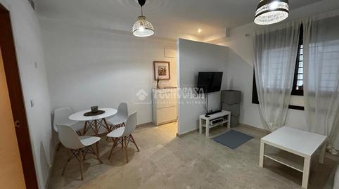 Foto 4 de Piso de alquiler en Alcalá del Río, Sevilla