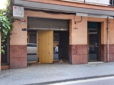 Local comercial en venda a ENRIC GRANADOS
