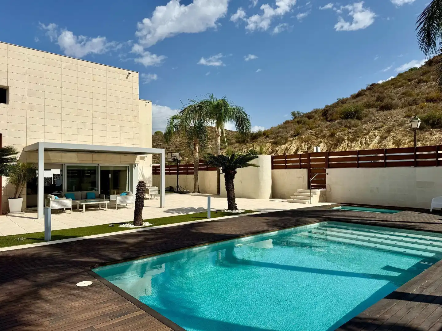 Casa amb piscina en venda a La Alcayna, imagen 3
