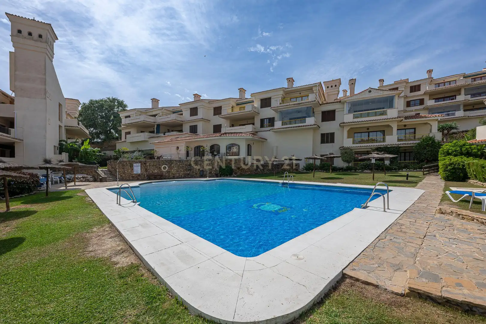 Apartamento con piscina en venta en La Duquesa, imagen 33