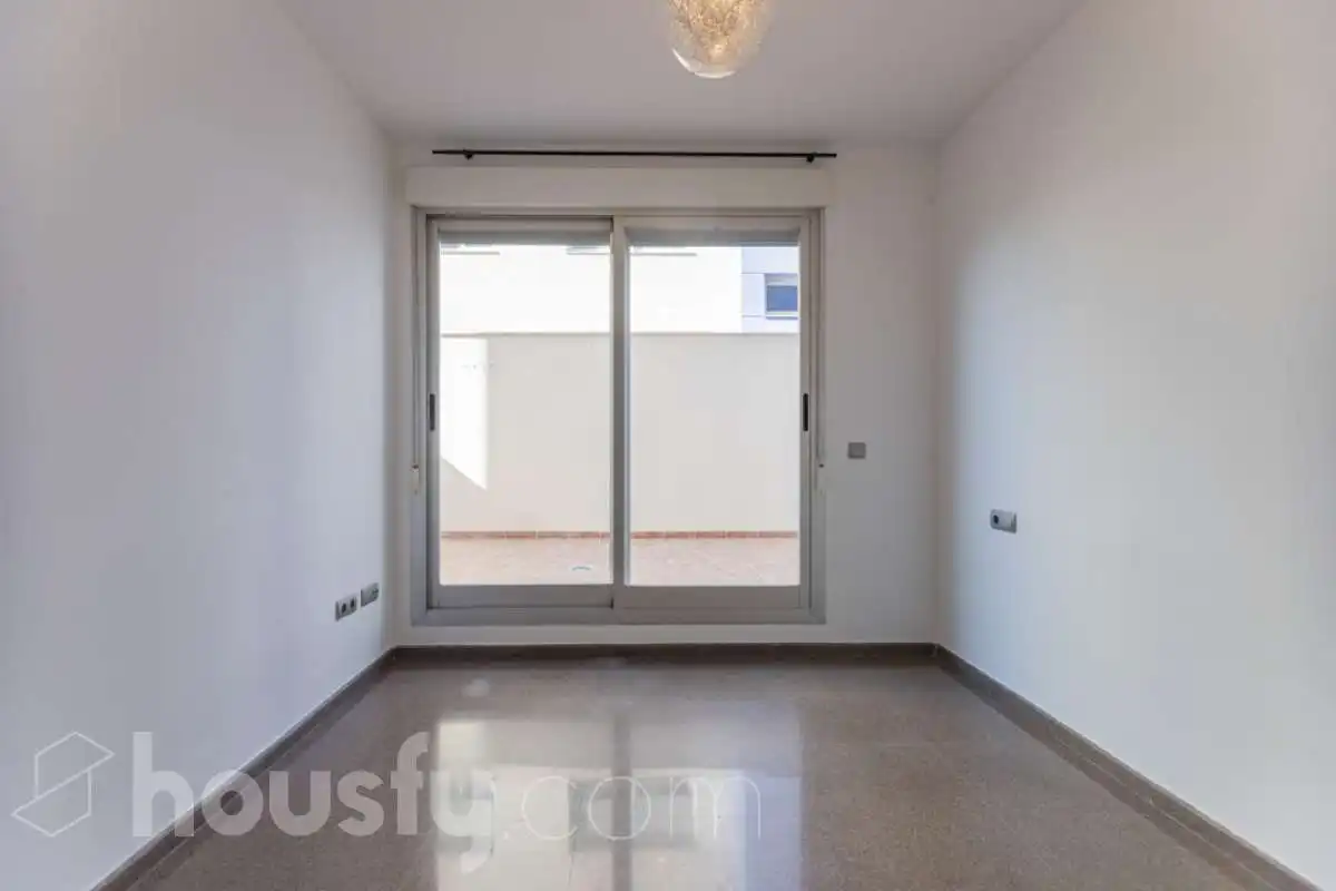 Dormitori de Pis de lloguer en Massamagrell amb Terrassa
