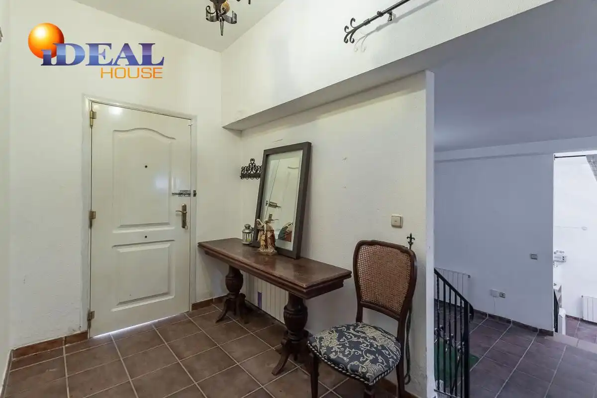 Detached house with terrace for sale in Calle Calle Sauce, imagen 47