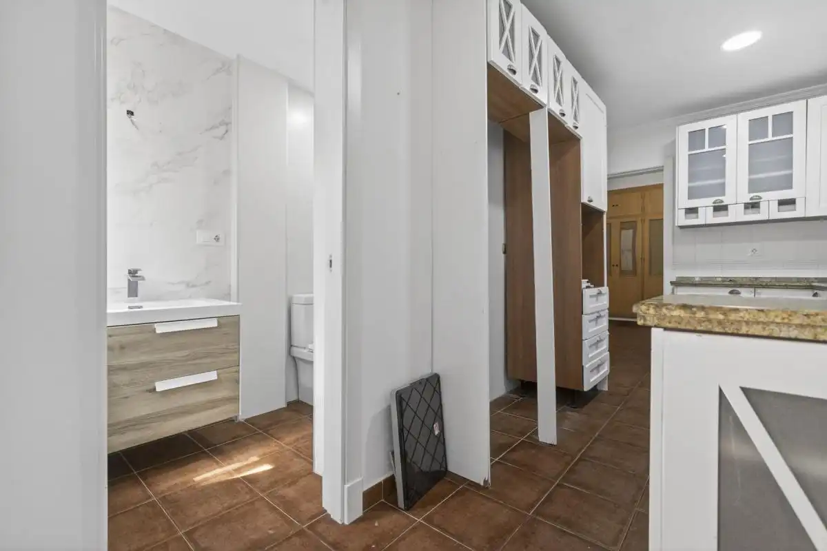 Bathroom of Detached homes for sale in Sevilla  with Air Conditioner, Heating and Terrace
