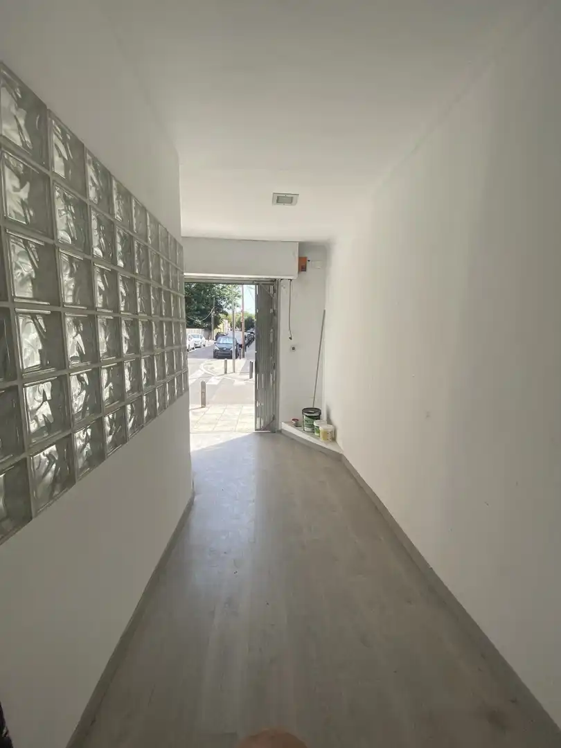 Local comercial en alquiler en Avinguda del Maresme, imagen 4