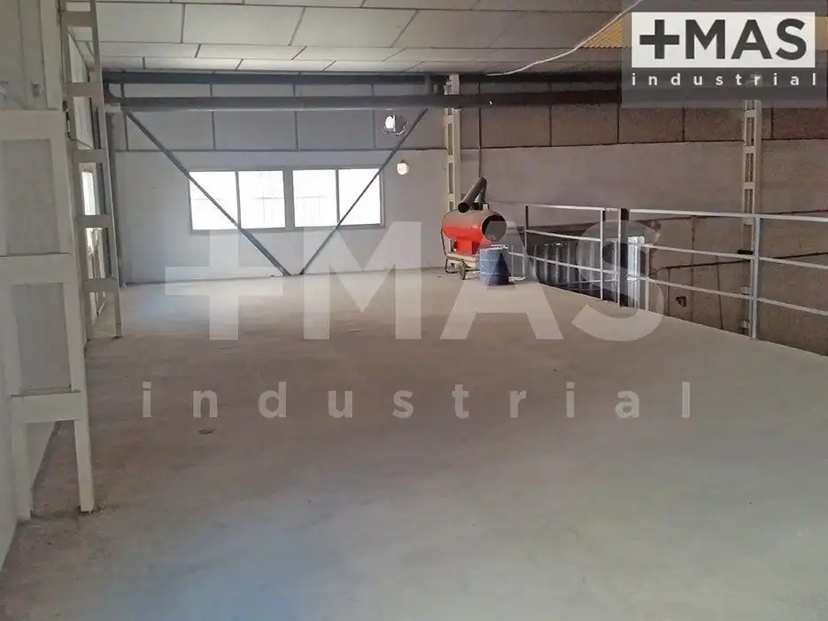 Industrial building to rent in Fuente del Jarro, imagen 7