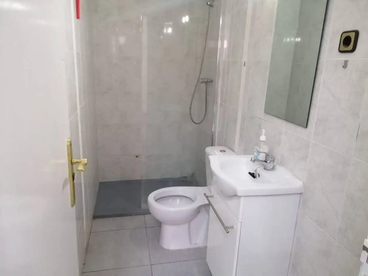 Local comercial en venda a Calle Arousa, imagen 6