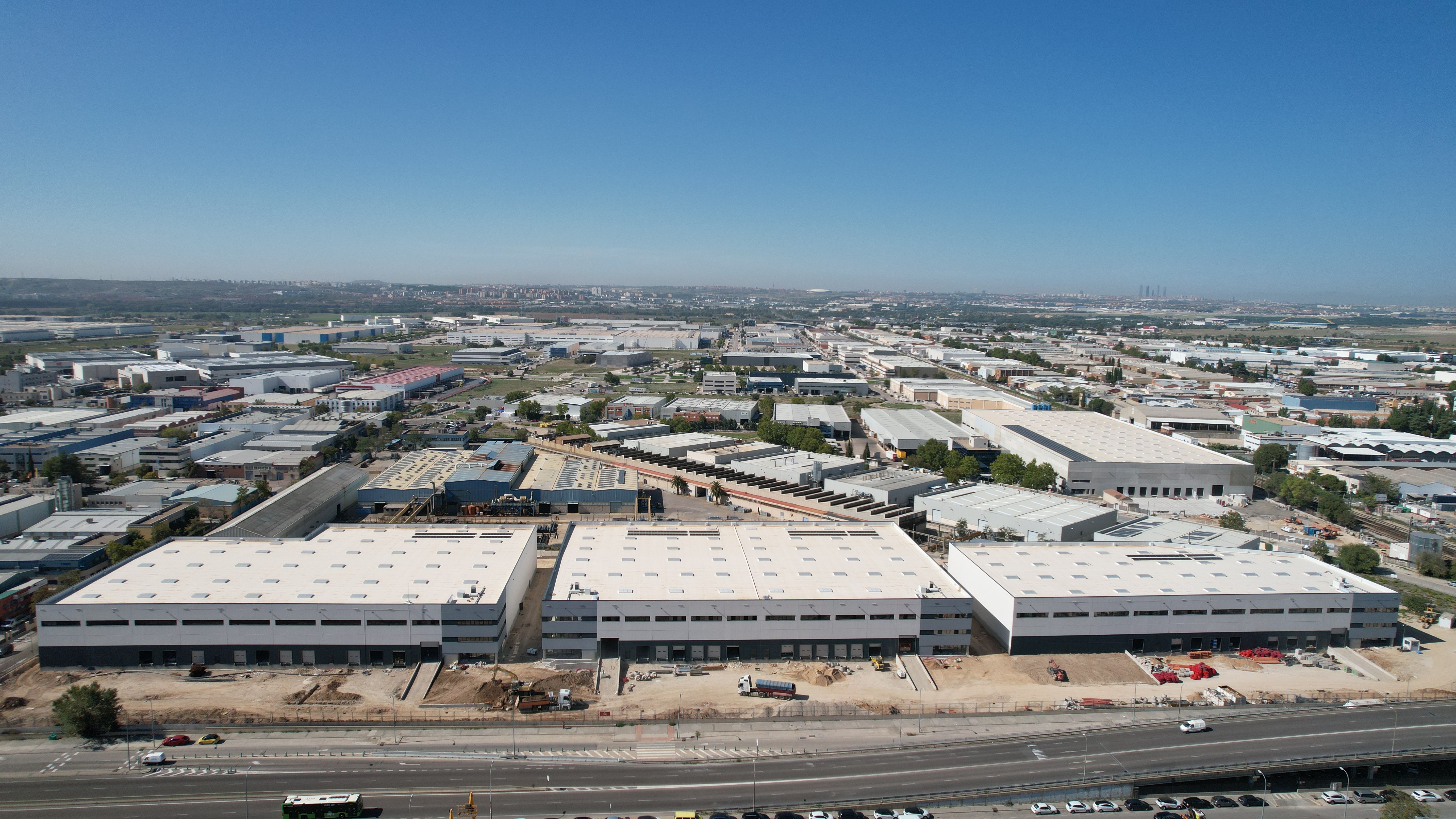 Vista exterior de Nau industrial de lloguer en Torrejón de Ardoz