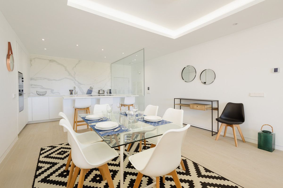 Comedor de Apartamento de alquiler en Marbella con Aire acondicionado, Calefacción y Jardín privado