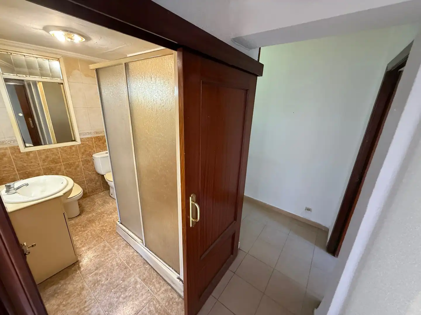 Baño de Apartamento en venta en Valencia