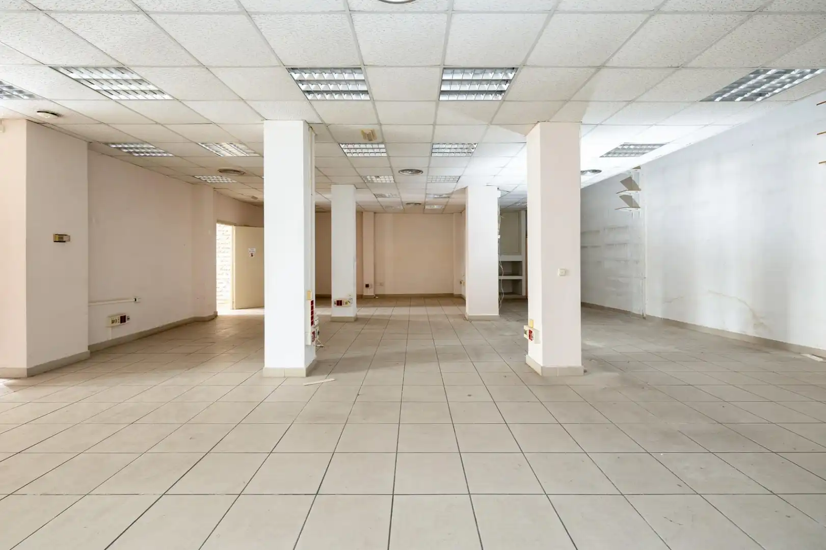 Gewerbefläche zum Verkauf in Calle Pasaje Señor de la Salud 23, imagen 12