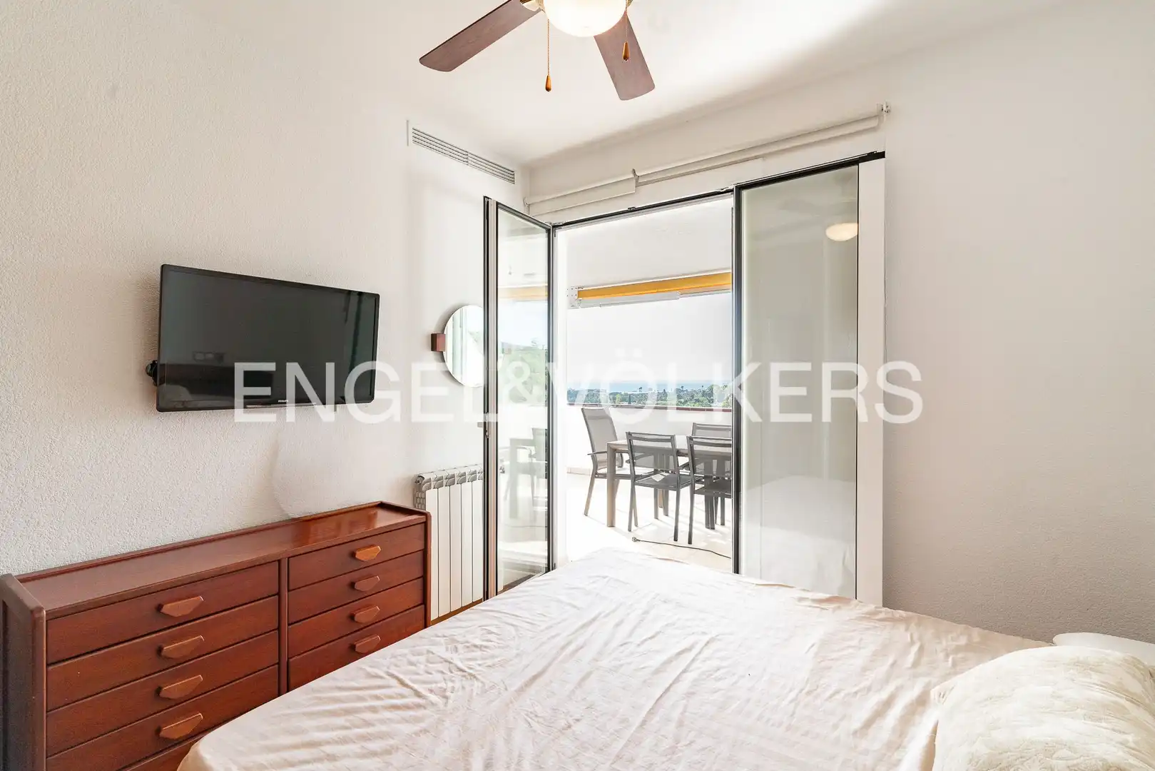 Schlafzimmer von Wohnung zum Verkauf in Sant Vicenç de Montalt mit Heizung, Terrasse und Balkon