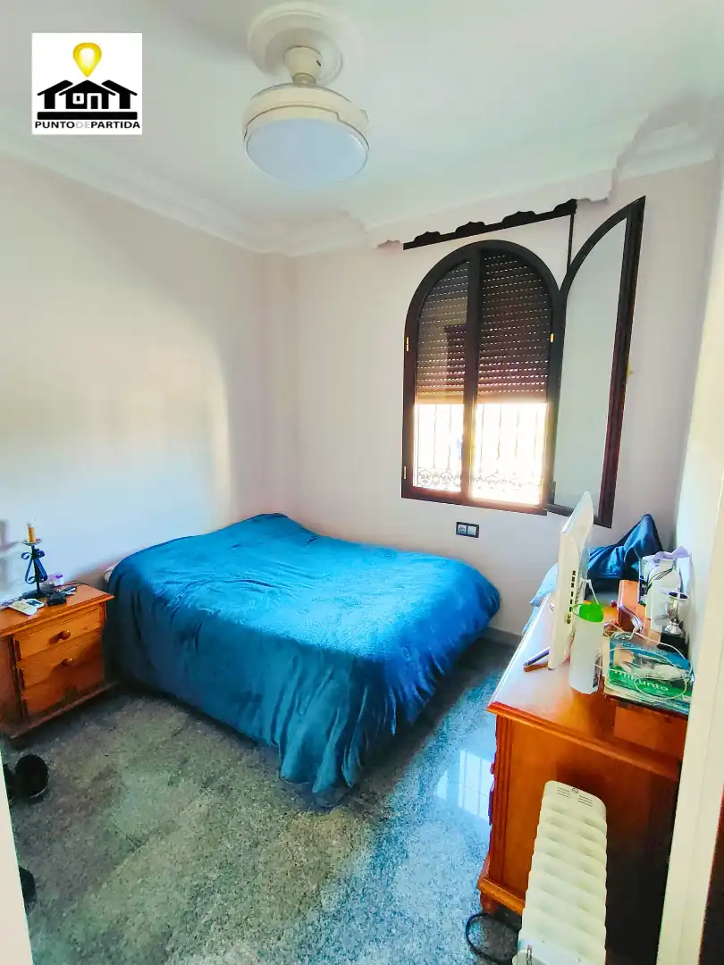 Schlafzimmer von Country house zum Verkauf in Utrera mit Klimaanlage, Heizung und Privatgarten