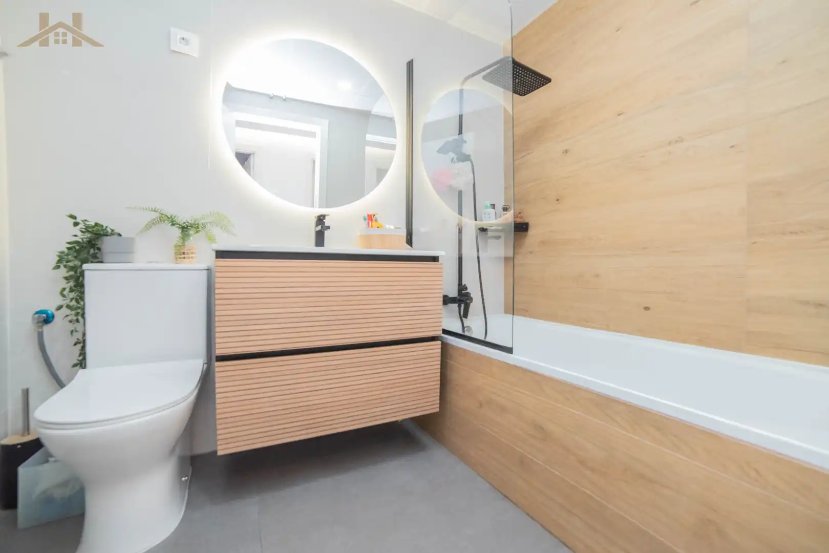 Baño de Piso en venta en Arroyomolinos (Madrid) con Aire acondicionado, Calefacción y Jardín privado