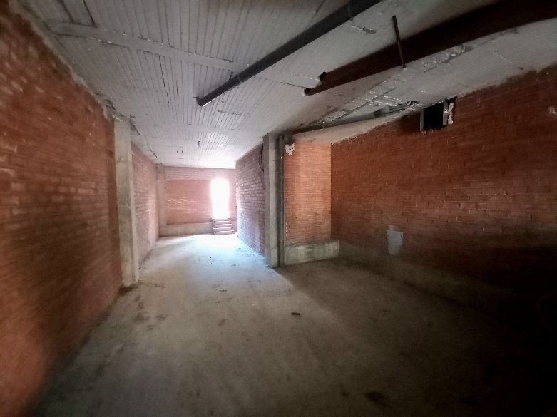 Premises for sale in  Zaragoza Capital