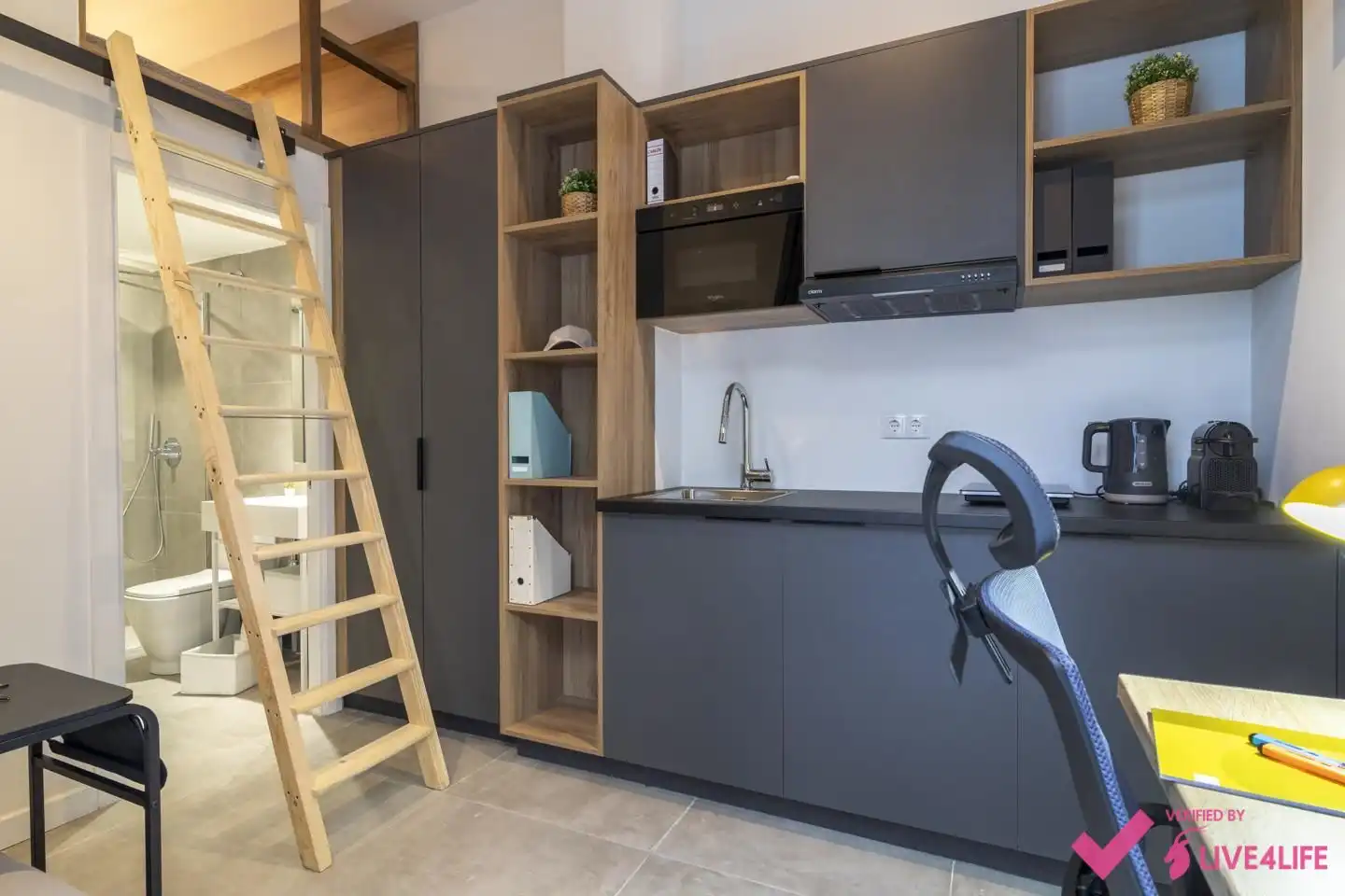 Cuina de Planta baixa per a compartir en Valencia amb Aire condicionat, Calefacció i Moblat