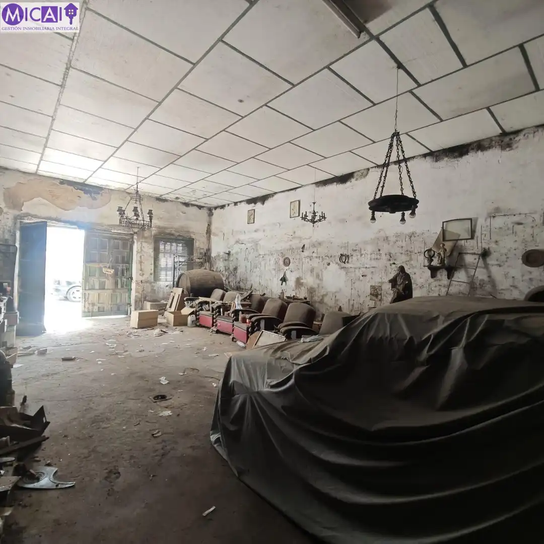Local comercial en venta en Núcleo urbano