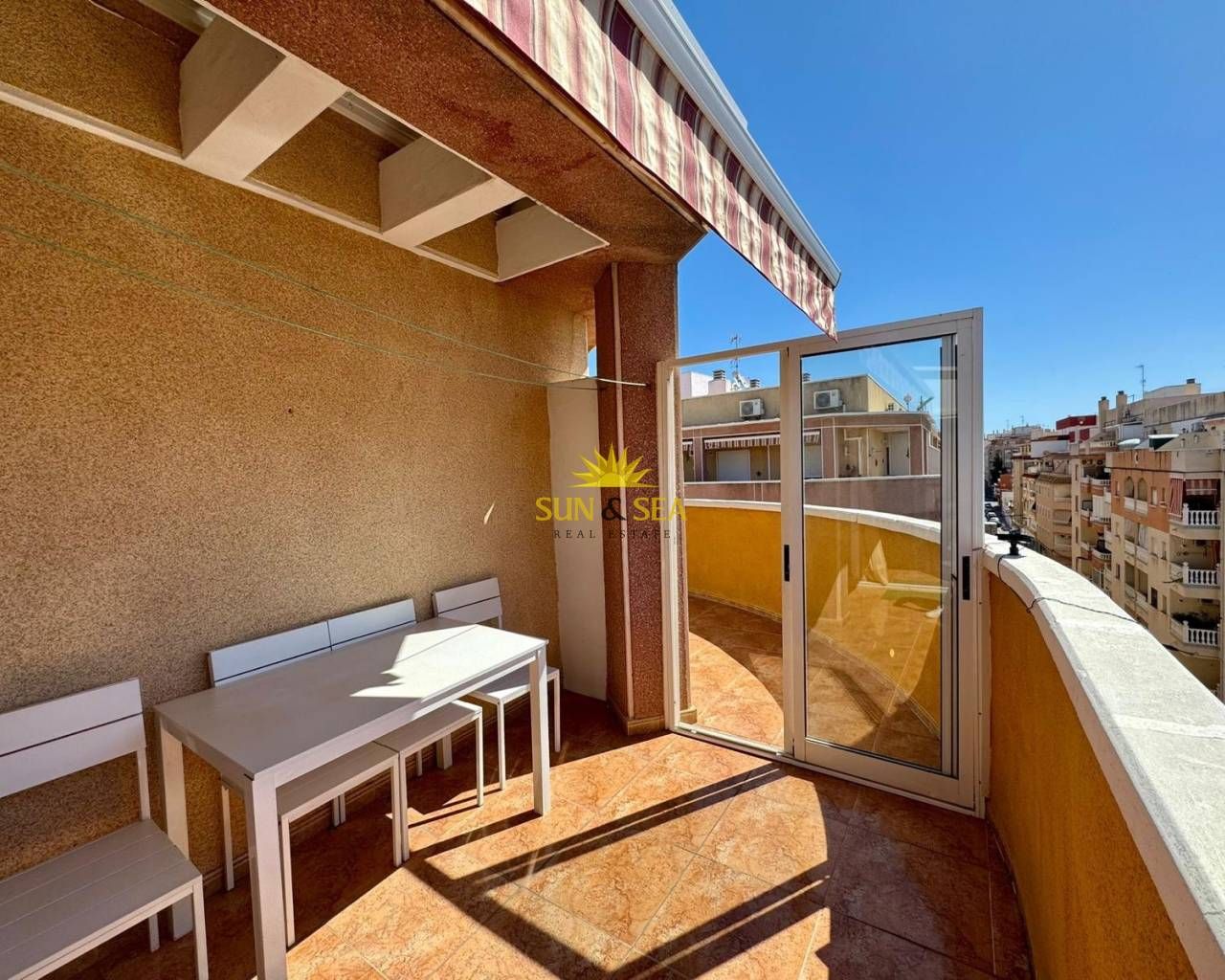 Terrassa de Àtic en venda en Torrevieja amb Aire condicionat, Calefacció i Terrassa