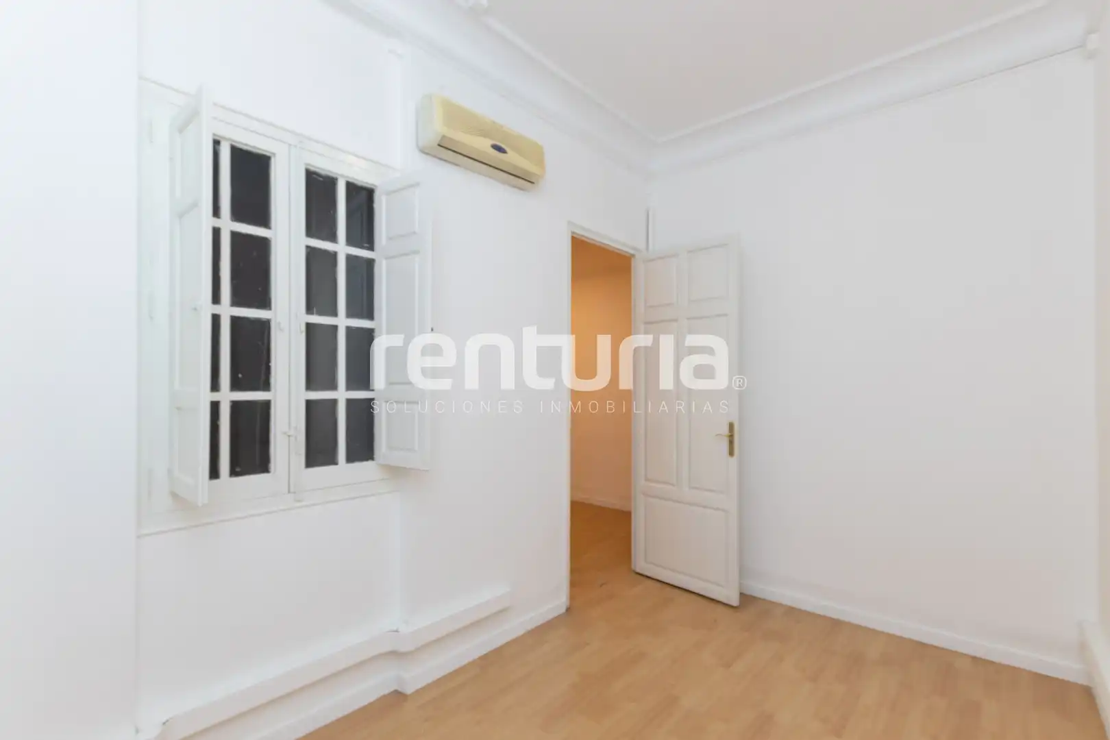 Office space with terrace to rent in Plaça de l'Ajuntament, imagen 14