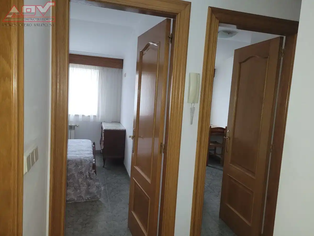 Habitación de Piso de alquiler en Ferrol con Aire acondicionado, Calefacción y Amueblado
