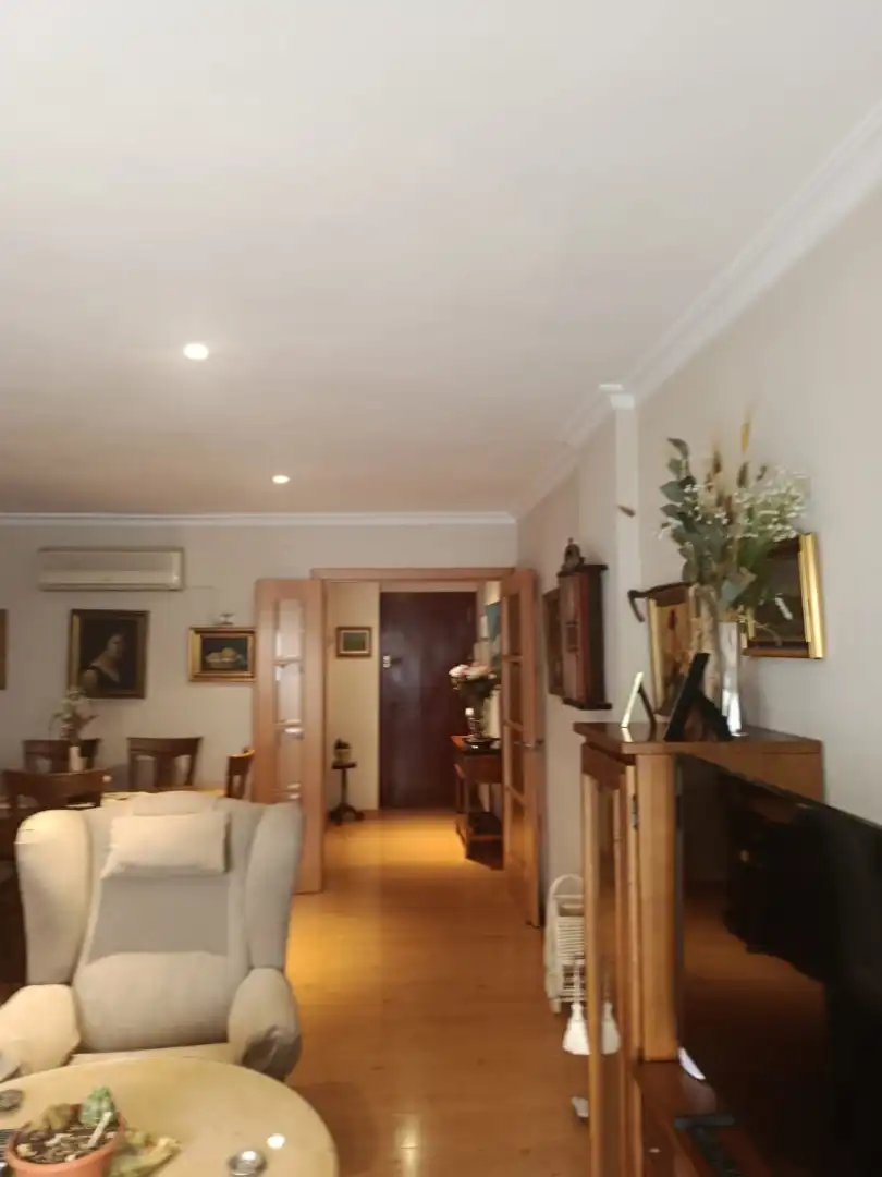 Flat for sale in Sevilla  with Air Conditioner, Parquet flooring and Terrace