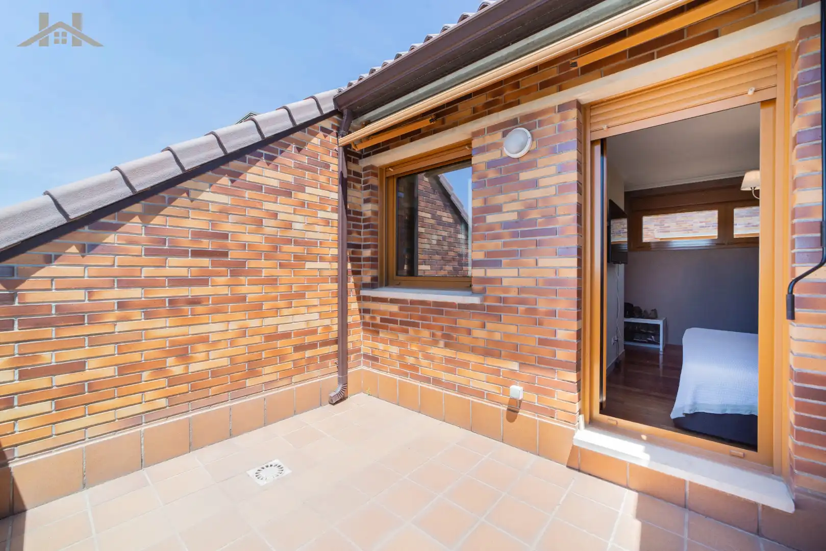 Balcony of Attic for sale in Boadilla del Monte  with Air Conditioner, Heating and Private garden