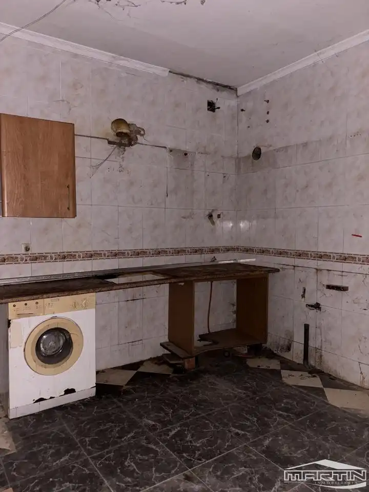 Cuina de Casa o xalet en venda en Aguilar de la Frontera amb Terrassa i Traster