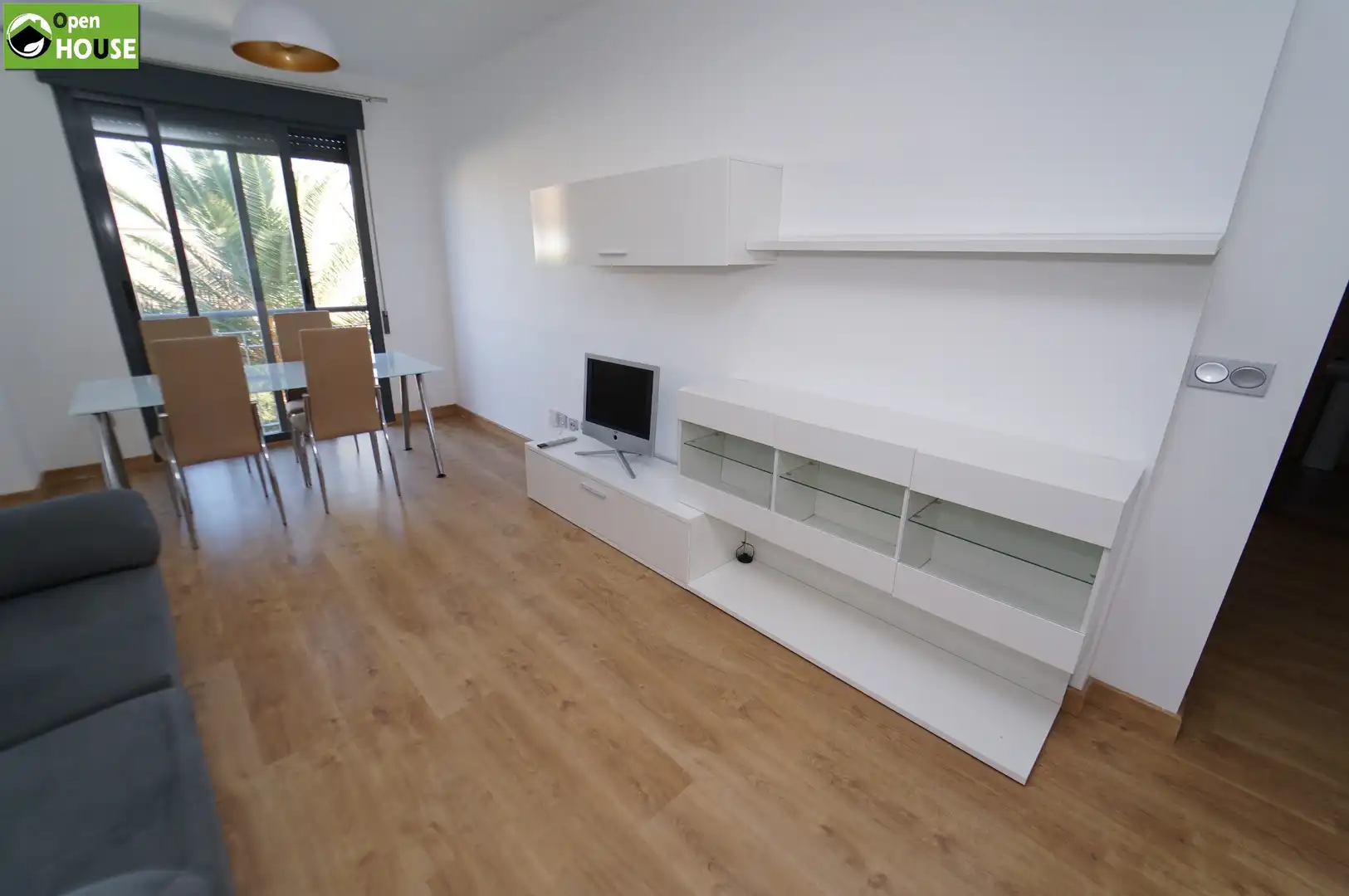 Living room of Flat for rent in Armilla  with Air Conditioner, Furnished and Oven