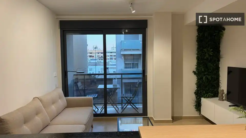 Terraza de Apartamento para compartir en Massanassa con Aire acondicionado, Terraza y Amueblado