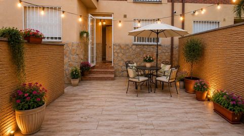 Exclusivo Chalet pareado de esquina con piscina y garaje para 4 vehículos en Parque Vallejo  Alovera, imatge 3