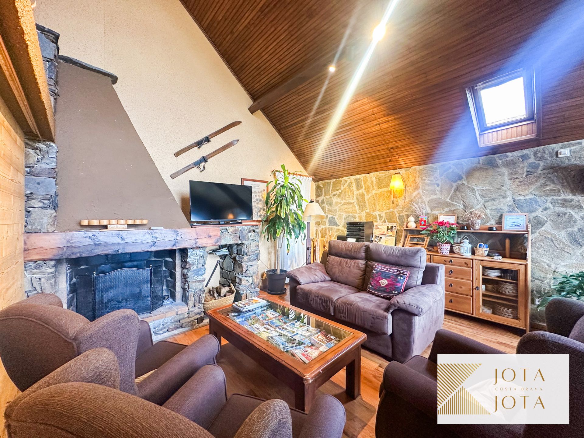Sala de estar de Casa o chalet en venta en Dorres con Calefacción, Jardín privado y Terraza