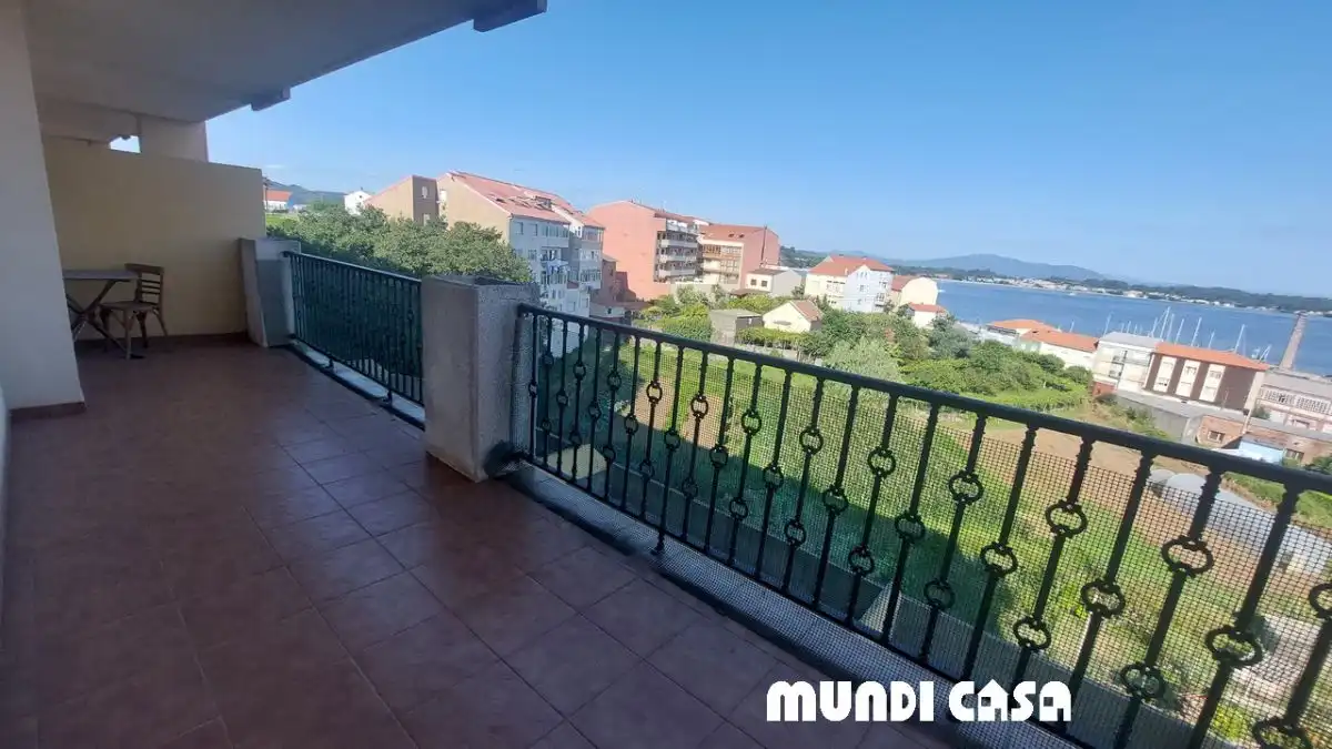 Terraza de Apartamento de alquiler en Boiro con Terraza y Amueblado