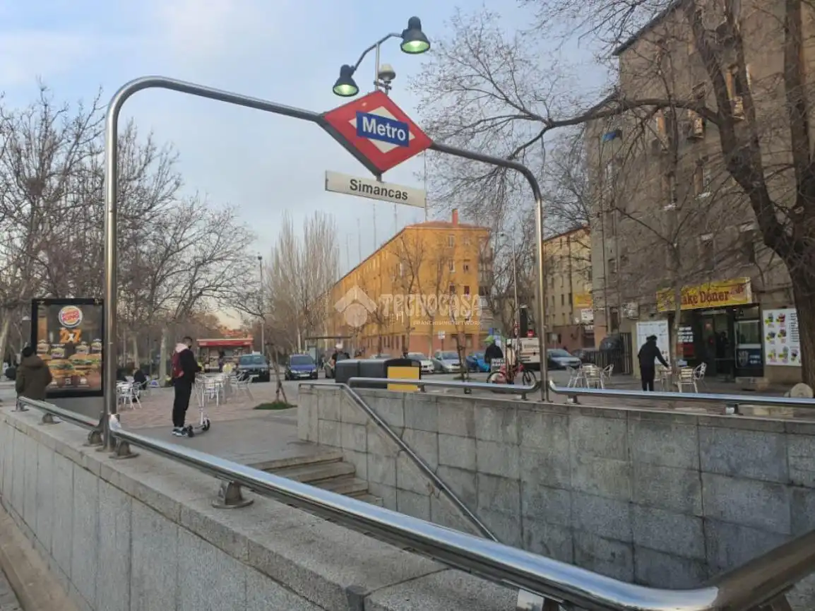Vista exterior de Piso en venta en Madrid con Aire acondicionado