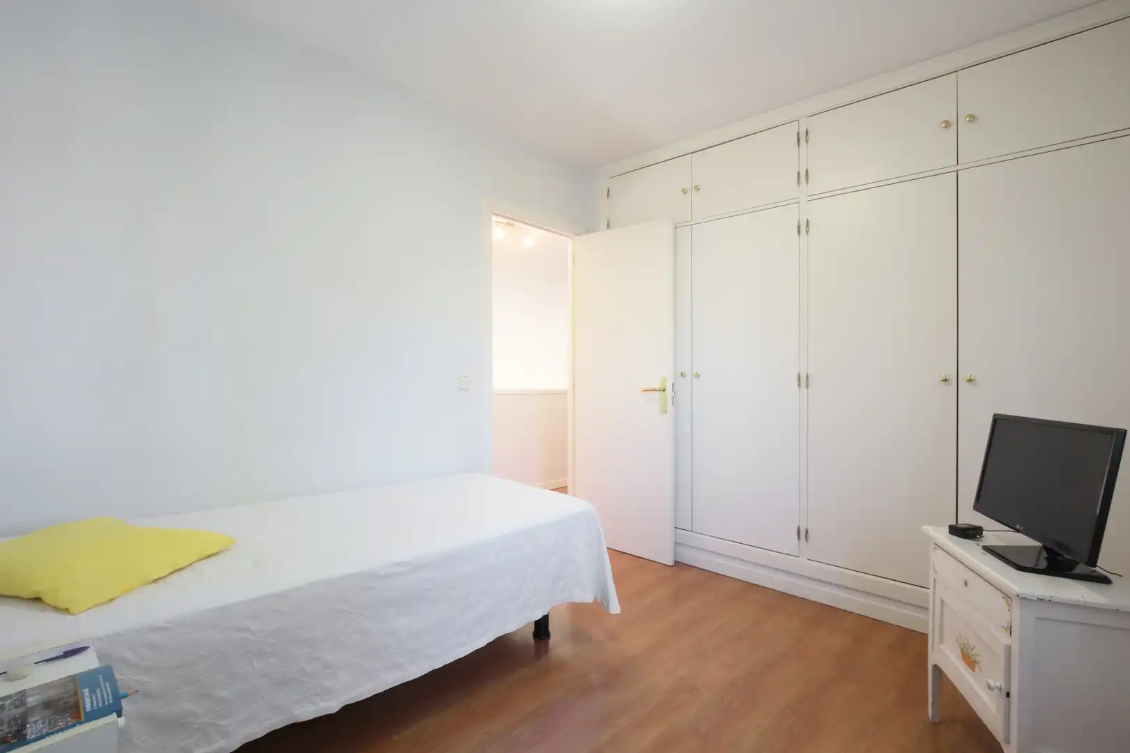 Bedroom of Houses for sale in Las Rozas de Madrid  with Air Conditioner and Heating