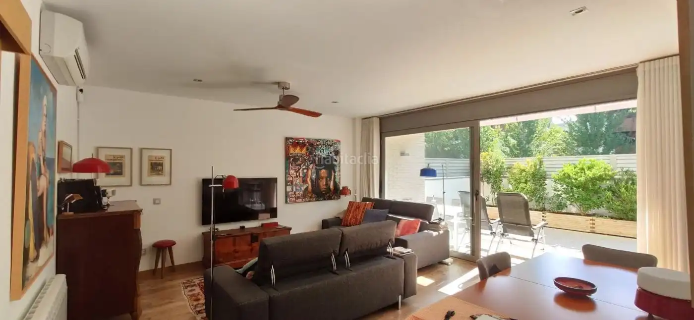 Erdgeschosswohnung mit Garten zum Verkauf in Carrer Enric Roca Peralta 12, imagen 4