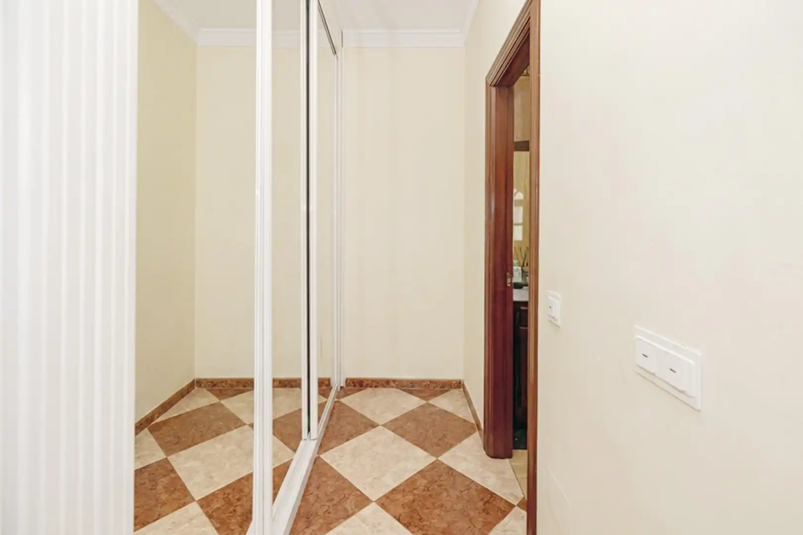 Haus oder Chalet zum Verkauf in Málaga mit Klimaanlage, Terrasse und Abstellraum
