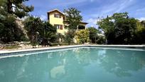 Schwimmbecken von Country house zum verkauf in La Bisbal del Penedès mit Heizung, Terrasse und Schwimmbad