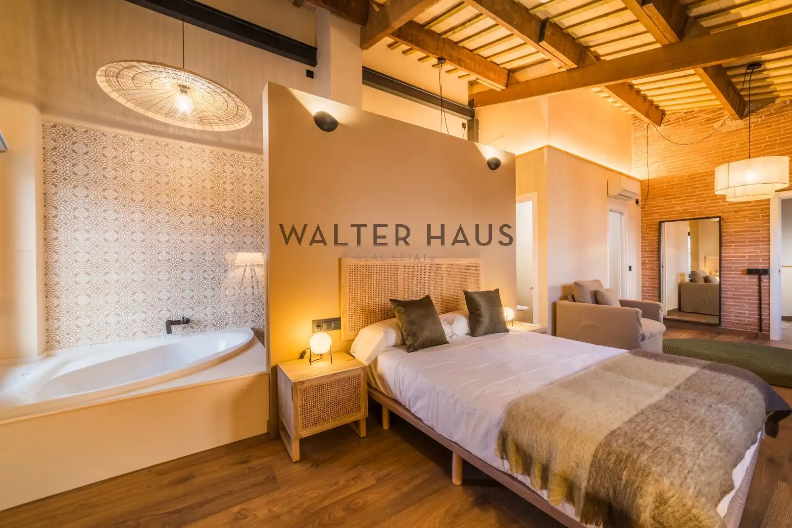 Habitación de Finca rústica en venta en Santa Cristina d'Aro con Calefacción, Jardín privado y Parquet