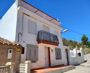 Exterior view of House or chalet for sale in Calles  with Terrace and Balcony