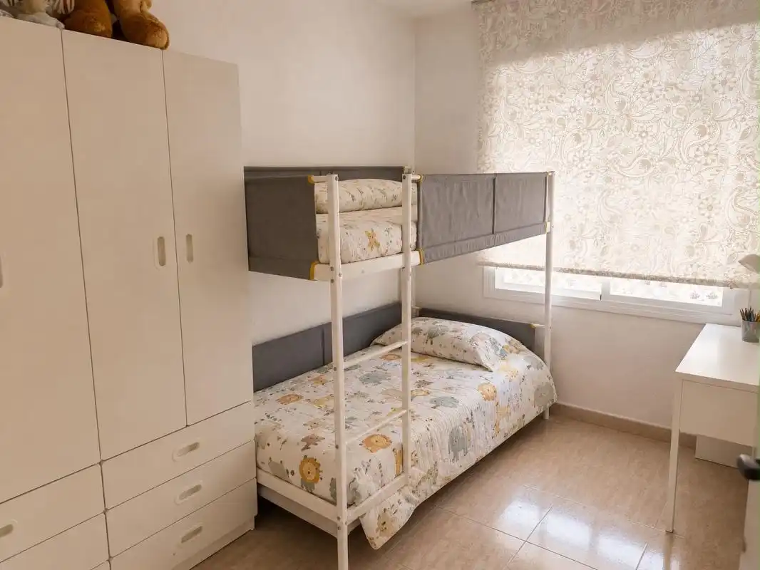 Habitación de Planta baja en venta en Rincón de la Victoria con Aire acondicionado, Calefacción y Amueblado