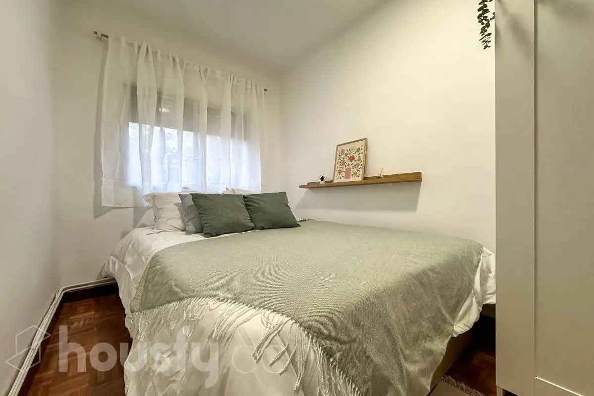 Dormitori de Pis en venda en Madrid amb Terrassa
